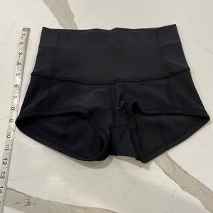 Lululemon high waisted shorts size 6